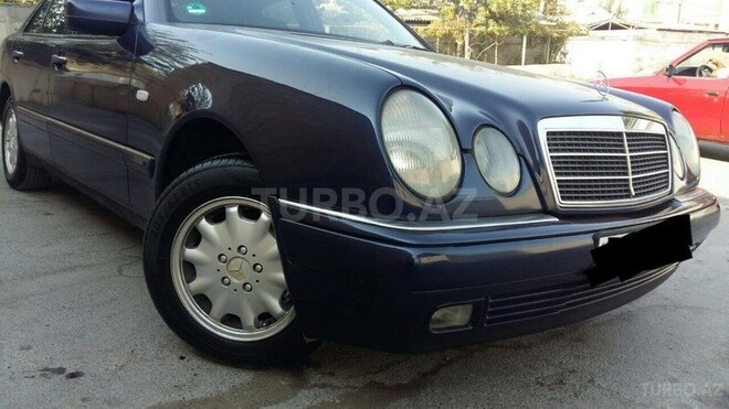Mercedes E 240 1998, 333,000 km - 2.4 л - Bakı