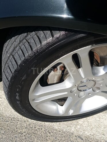 Mercedes E 320 2003, 233,456 km - 3.2 l - Bakı