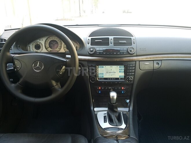 Mercedes E 320 2003, 233,456 km - 3.2 l - Bakı