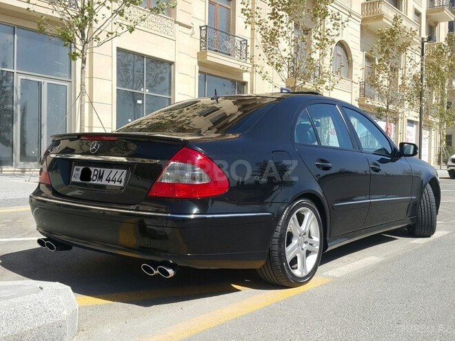 Mercedes E 320 2003, 233,456 km - 3.2 l - Bakı