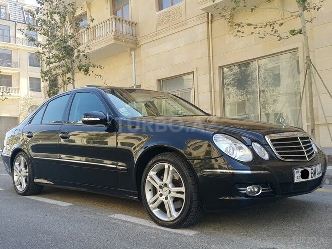 Mercedes E 320 2003, 233,456 km - 3.2 l - Bakı