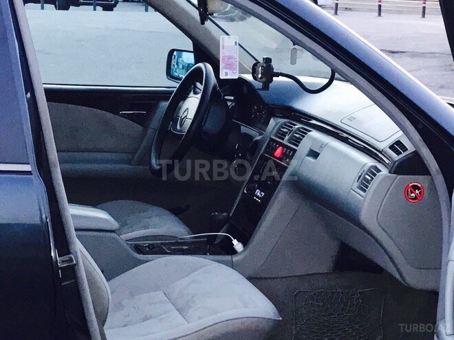 Mercedes E 200 1998, 200,350 km - 2.0 l - Bakı