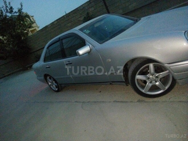 Mercedes E 320 1997, 279,789 km - 0.2 l - Bakı