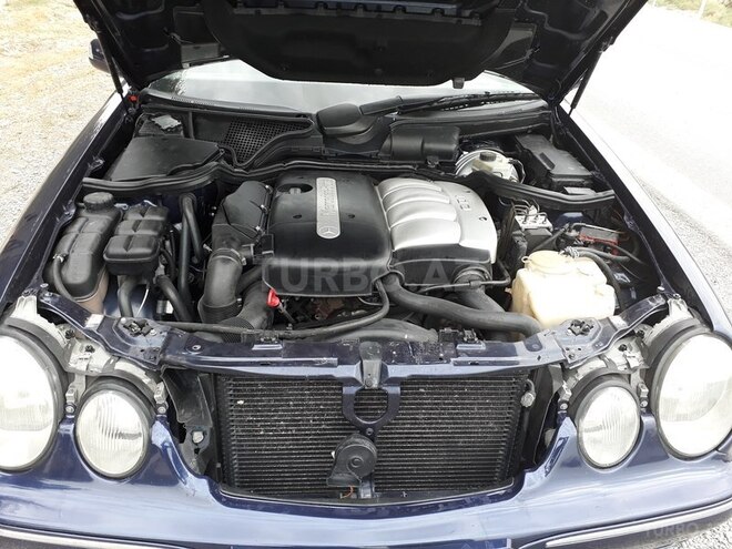 Mercedes E 220 2000, 281,000 km - 2.2 l - Göyçay