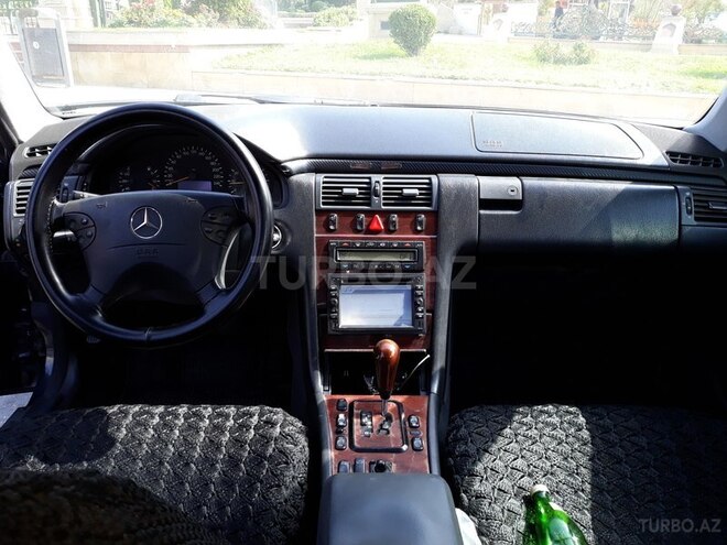 Mercedes E 200 1999, 360,000 km - 2.0 l - Bakı