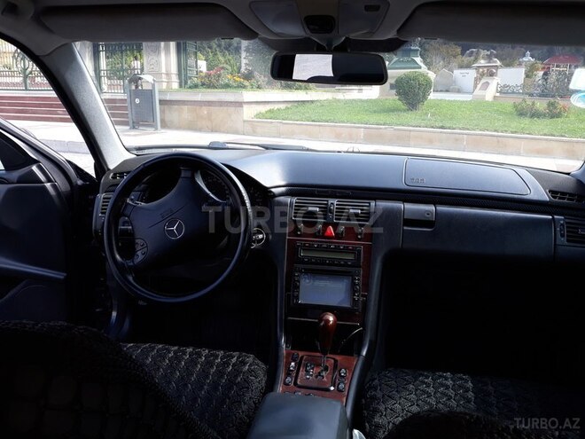 Mercedes E 200 1999, 360,000 km - 2.0 l - Bakı