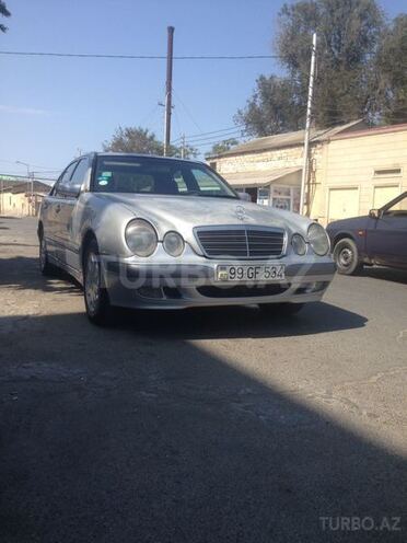 Mercedes E 200 2000, 283,901 km - 2.2 l - Bakı