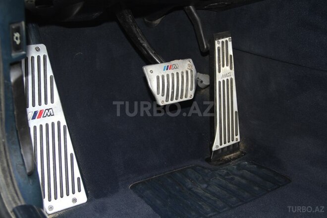 BMW 528 1997, 345,678 km - 2.8 l - Bakı
