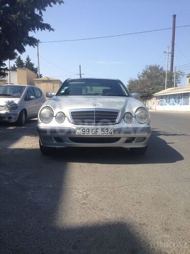 Mercedes E 200 2000, 283,901 km - 2.2 л - Bakı