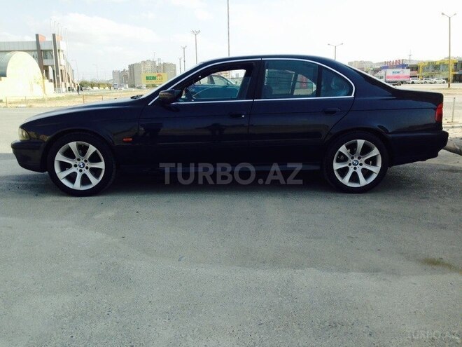 BMW 528 1999, 305,214 km - 2.8 л - Xırdalan