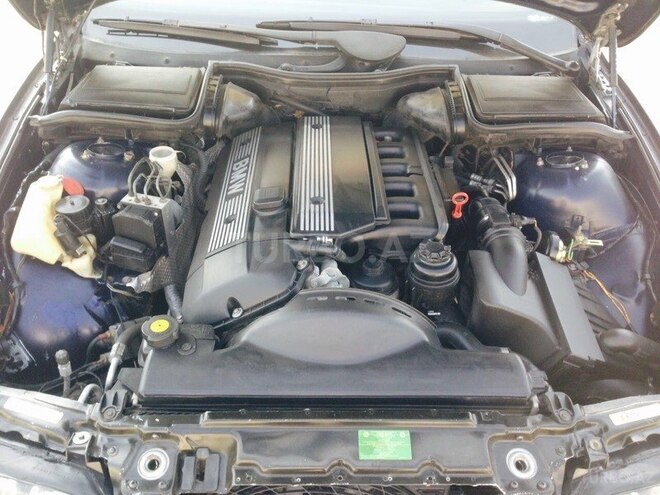 BMW 528 1999, 305,214 km - 2.8 л - Xırdalan