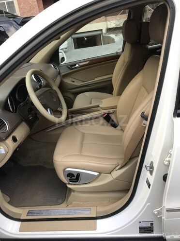 Mercedes GL 550 2007, 129,900 km - 5.5 л - Bakı