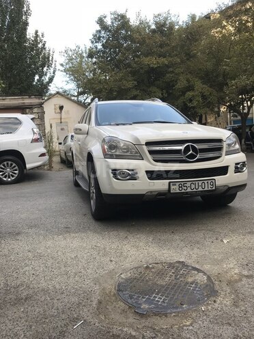 Mercedes GL 550 2007, 129,900 km - 5.5 л - Bakı
