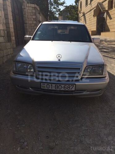 Mercedes C 220 1999, 346,000 km - 2.2 l - Sumqayıt