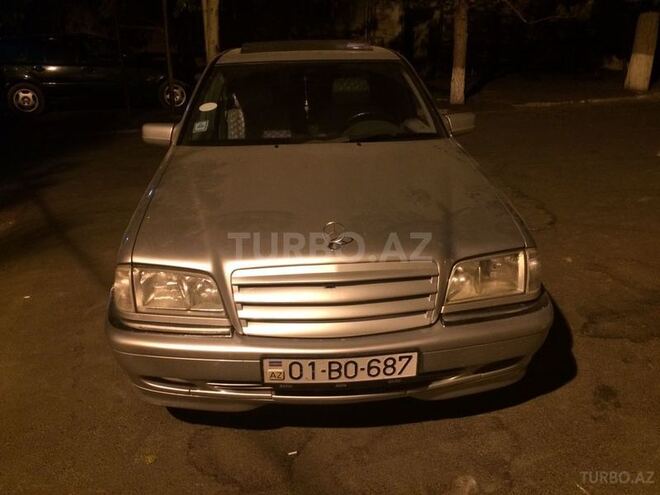 Mercedes C 220 1999, 346,000 km - 2.2 l - Sumqayıt