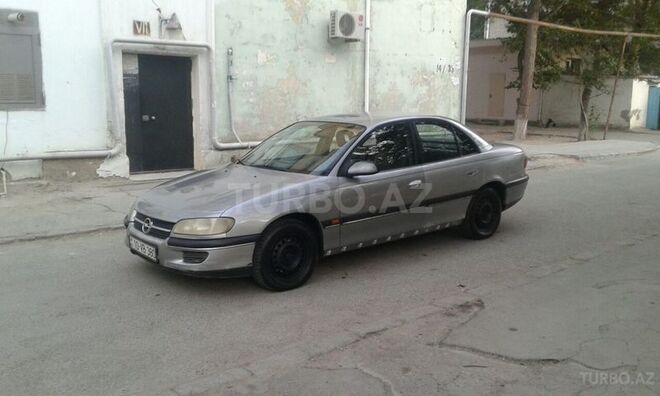 Opel Omega 1996, 196,000 km - 2.0 l - Sumqayıt
