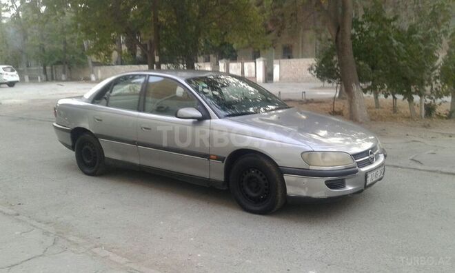 Opel Omega 1996, 196,000 km - 2.0 l - Sumqayıt