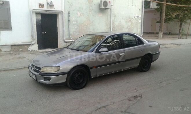 Opel Omega 1996, 196,000 km - 2.0 l - Sumqayıt