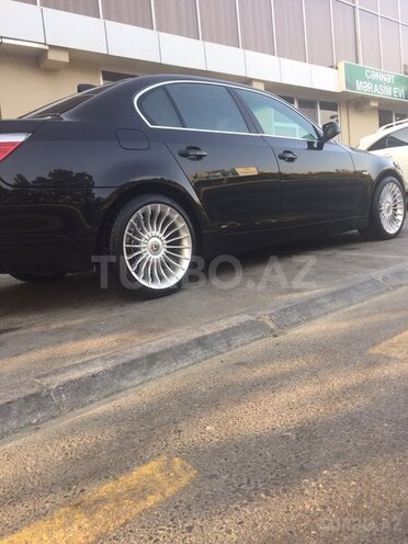 BMW 530 2006, 240,000 km - 3.0 l - Bakı