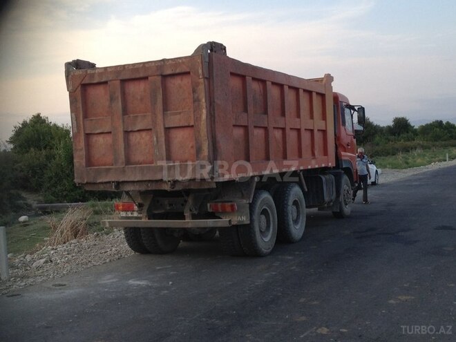 HOWO Sinotruk 2011, 189,765 km - 9.5 л - Bakı