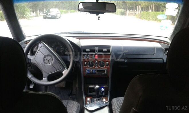 Mercedes C 220 1995, 198,000 km - 2.2 l - Sumqayıt