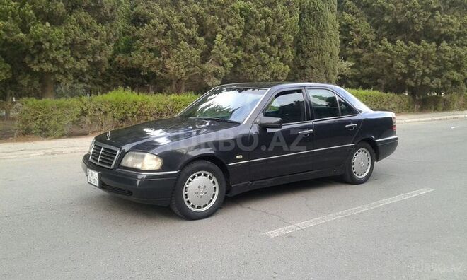 Mercedes C 220 1995, 198,000 km - 2.2 l - Sumqayıt