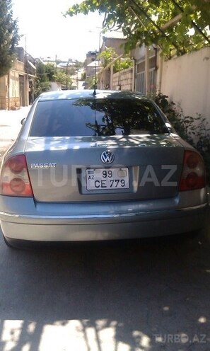 Volkswagen Passat 2004, 231,000 km - 1.8 l - Bakı