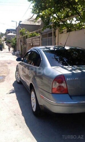 Volkswagen Passat 2004, 231,000 km - 1.8 l - Bakı