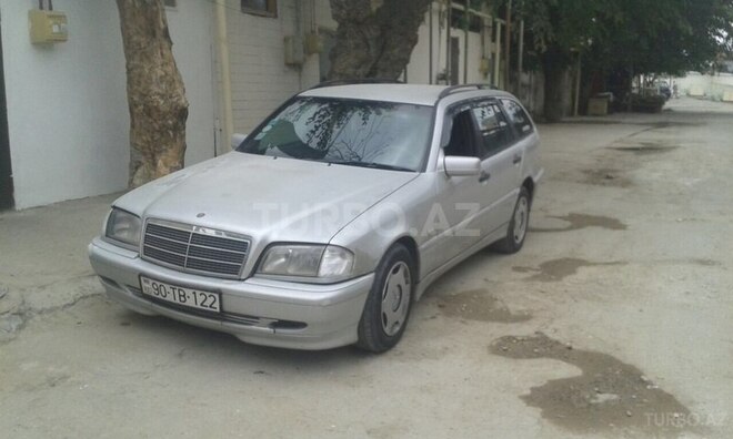 Mercedes C 180 1999, 420,000 km - 1.8 l - Bakı