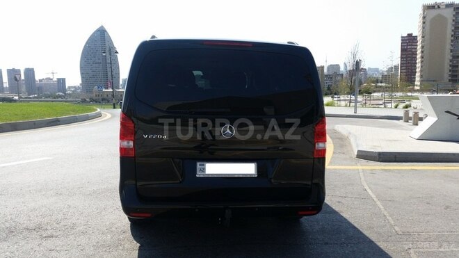 Mercedes V 220 2016, 47,000 km - 2.2 l - Bakı