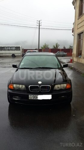 BMW 318 1999, 264,000 km - 1.9 l - Qusar