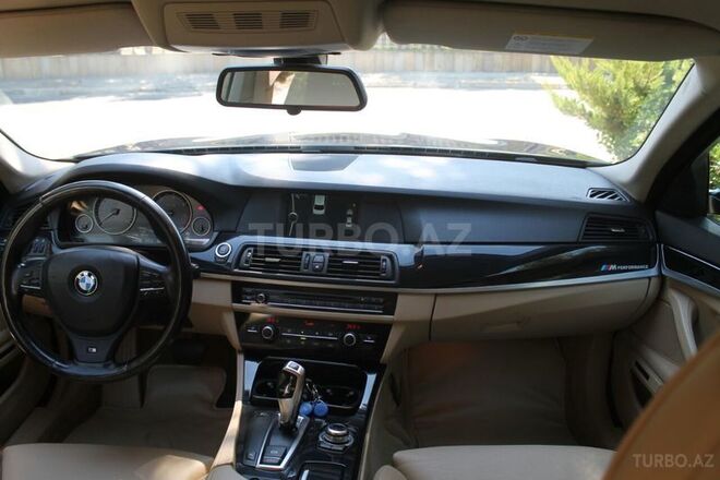 BMW 520 2013, 110,000 km - 2.0 л - Bakı