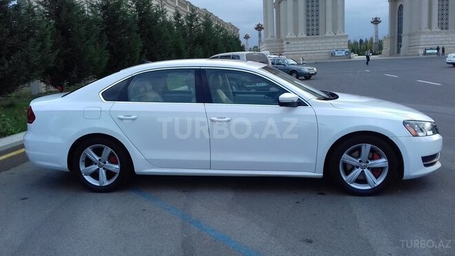 Volkswagen Passat 2012, 66,533 km - 2.5 л - Gəncə
