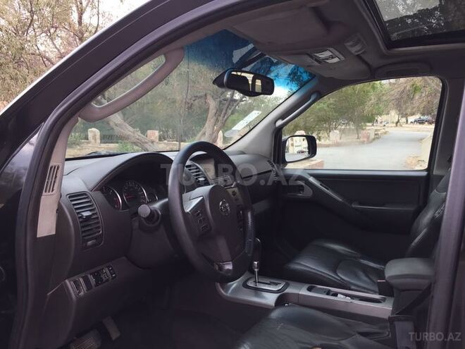 Nissan Pathfinder 2005, 260,000 km - 2.5 l - Bakı