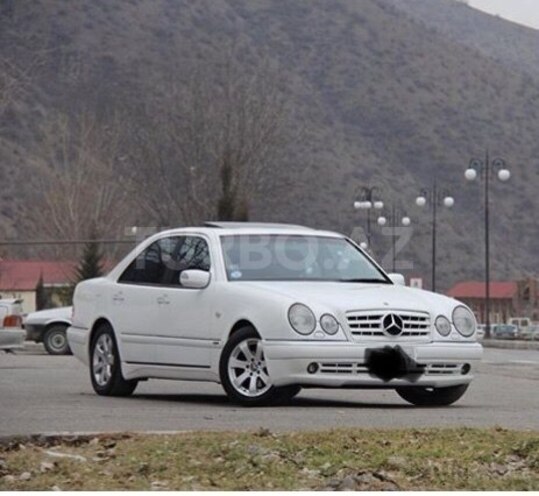 Mercedes  1999, 110,000 km - 0.3 l - Şəki