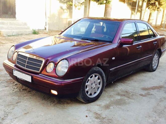 Mercedes E 230 1997, 273,870 km - 2.3 l - Bakı