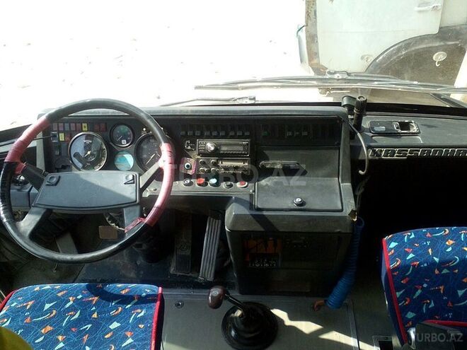 Mercedes  1990, 562,000 km - 0.2 л - Bakı