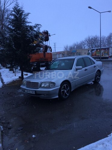 Mercedes C 240 1998, 320,000 km - 2.4 l - Yevlax