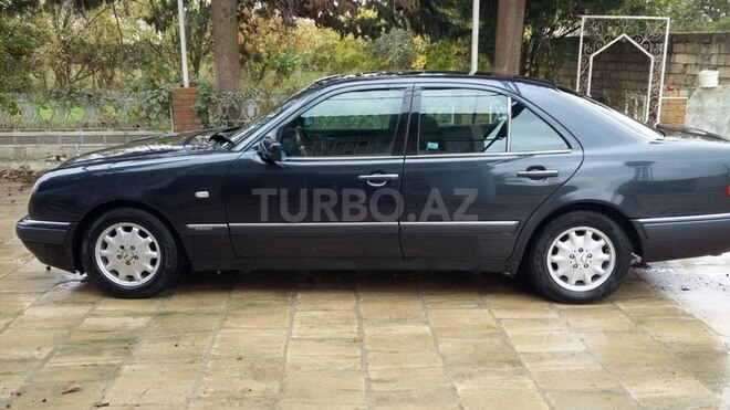 Mercedes E 230 1996, 315,706 km - 2.3 l - Bakı