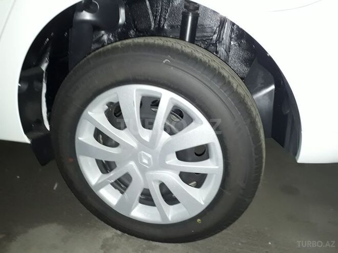 Renault Logan 2015, 200 km - 0.3 l - Bakı