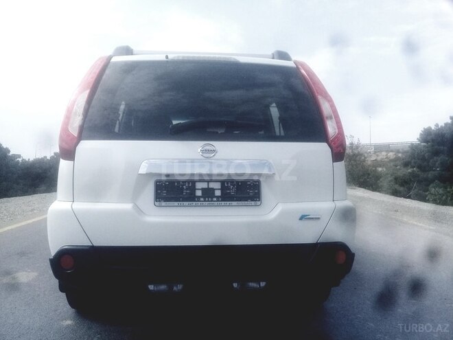 Nissan X-Trail 2011, 135,400 km - 2.5 l - Bakı