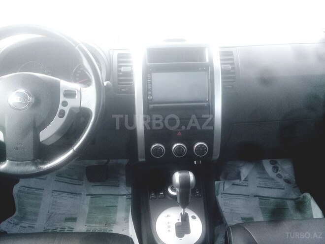 Nissan X-Trail 2011, 135,400 km - 2.5 l - Bakı