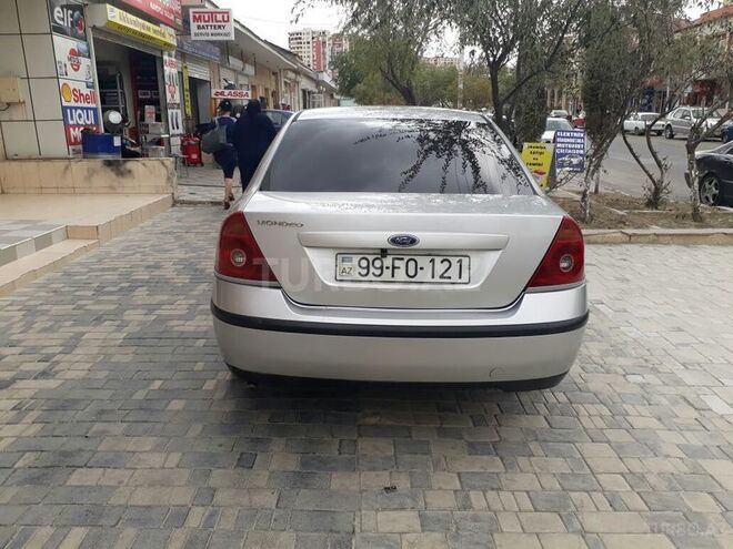 Ford Mondeo 2001, 200,000 km - 2.0 l - Bakı