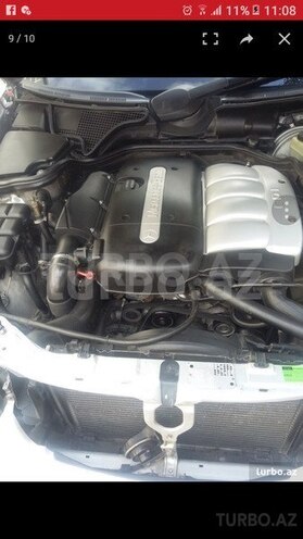 Mercedes E 220 2001, 293,000 km - 2.2 l - Bakı