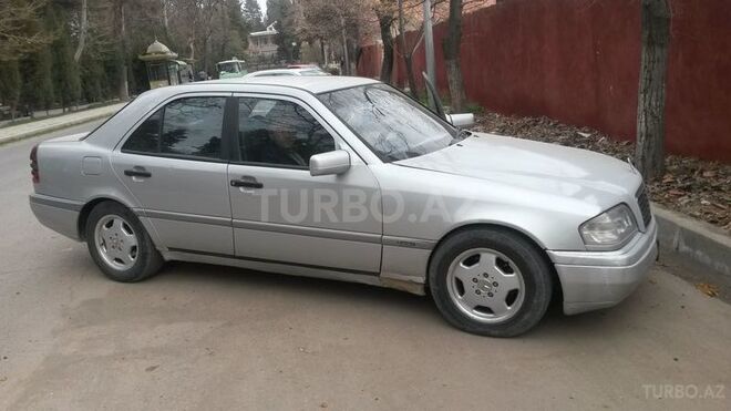 Mercedes C 180 1993, 462,518 km - 1.8 l - Gəncə