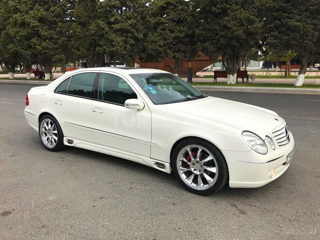 Mercedes E 240 2003, 111,124 km - 2.6 l - Sumqayıt