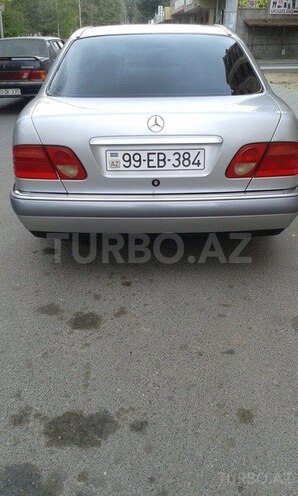Mercedes E 200 1997, 339,900 km - 2.0 l - Naftalan