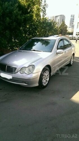 Mercedes C 200 2000, 220,000 km - 2.0 l - Bakı