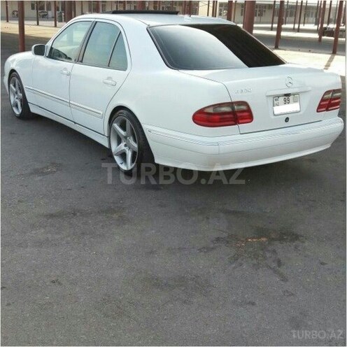 Mercedes E 320 2000, 189,345 km - 3.2 l - Bakı