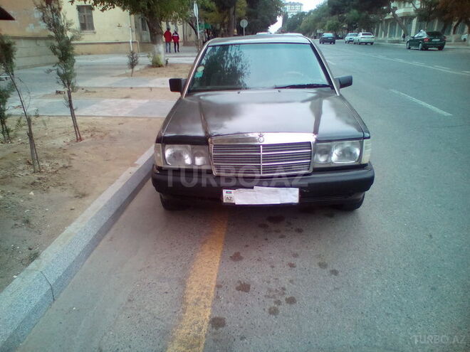 Mercedes 190 1990, 325,860 km - 2.0 l - Sumqayıt